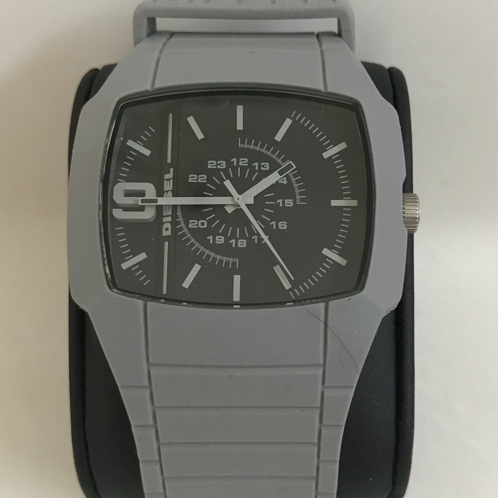 Diesel Trojan silicon band watch- Men’s